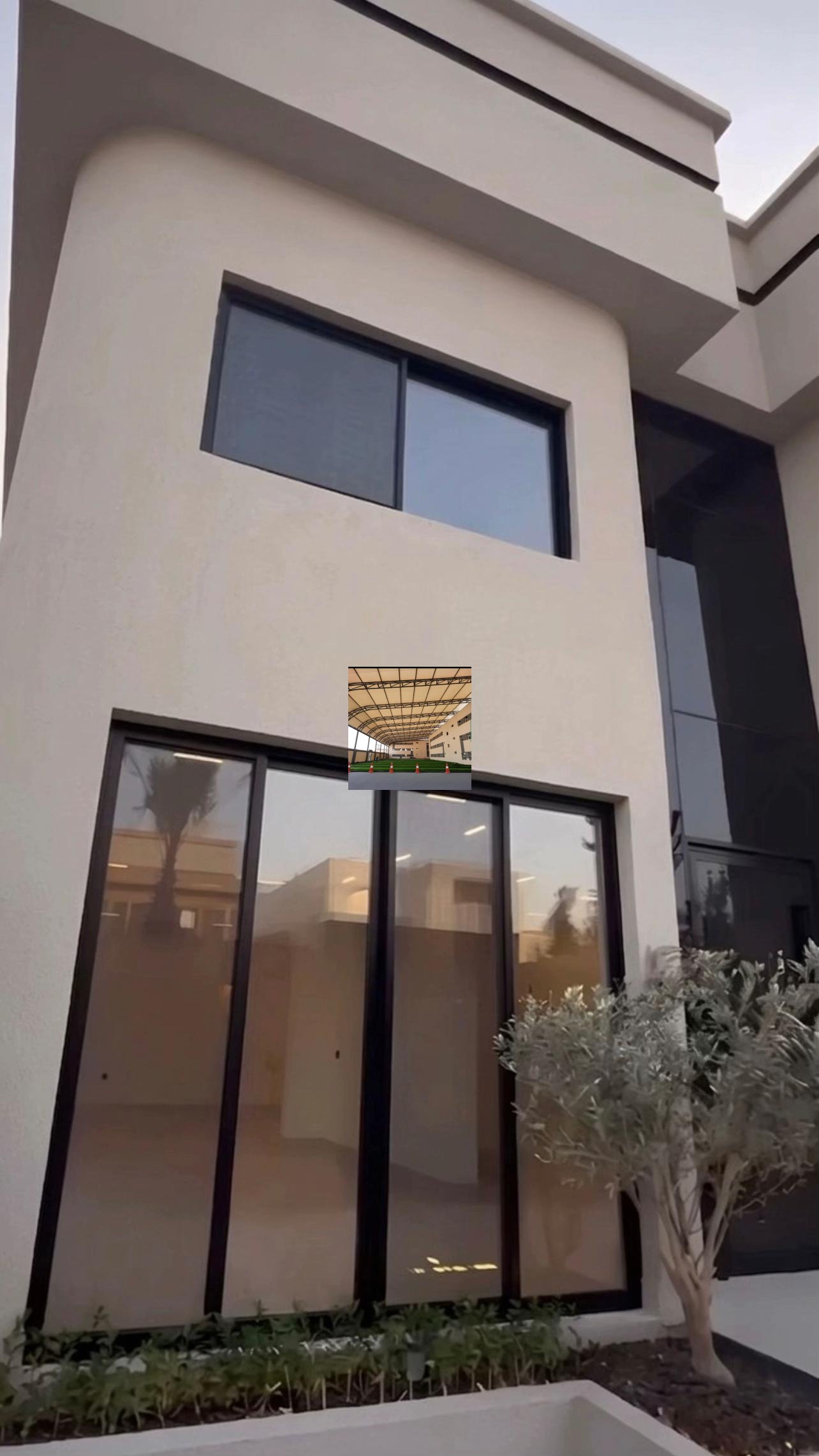 باب هنجر حديد بالرياض